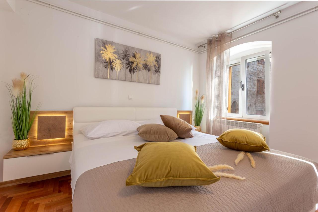 Deluxe Dreamy Room In The Center Of Hvar With Sea View Đảo Hvar Ngoại thất bức ảnh