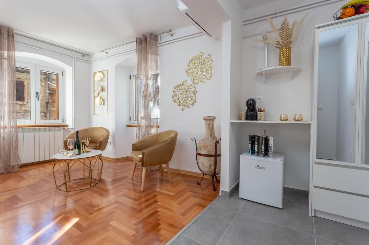 Deluxe Dreamy Room In The Center Of Hvar With Sea View Đảo Hvar Ngoại thất bức ảnh